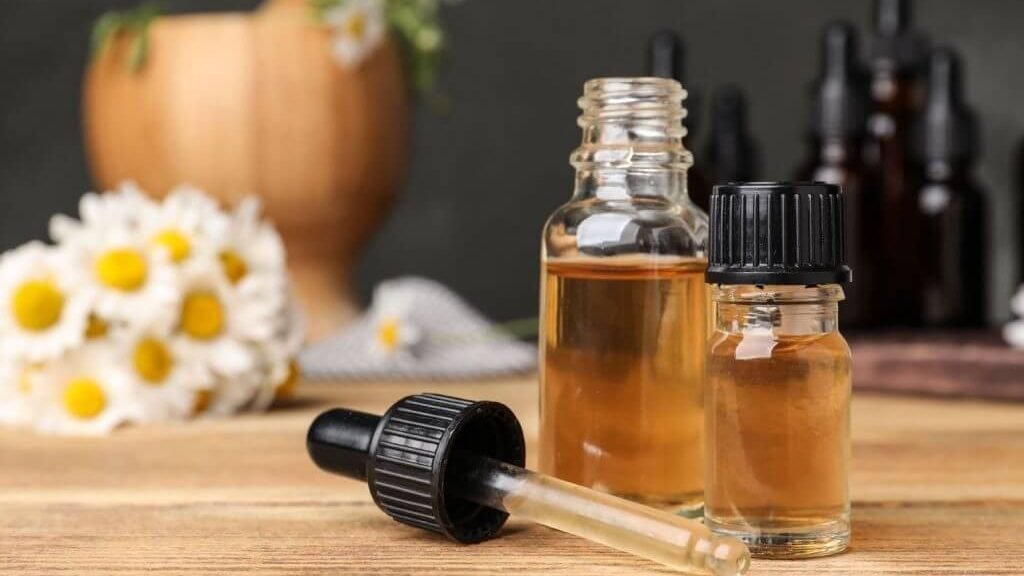 Roman Chamomile Essential Oil